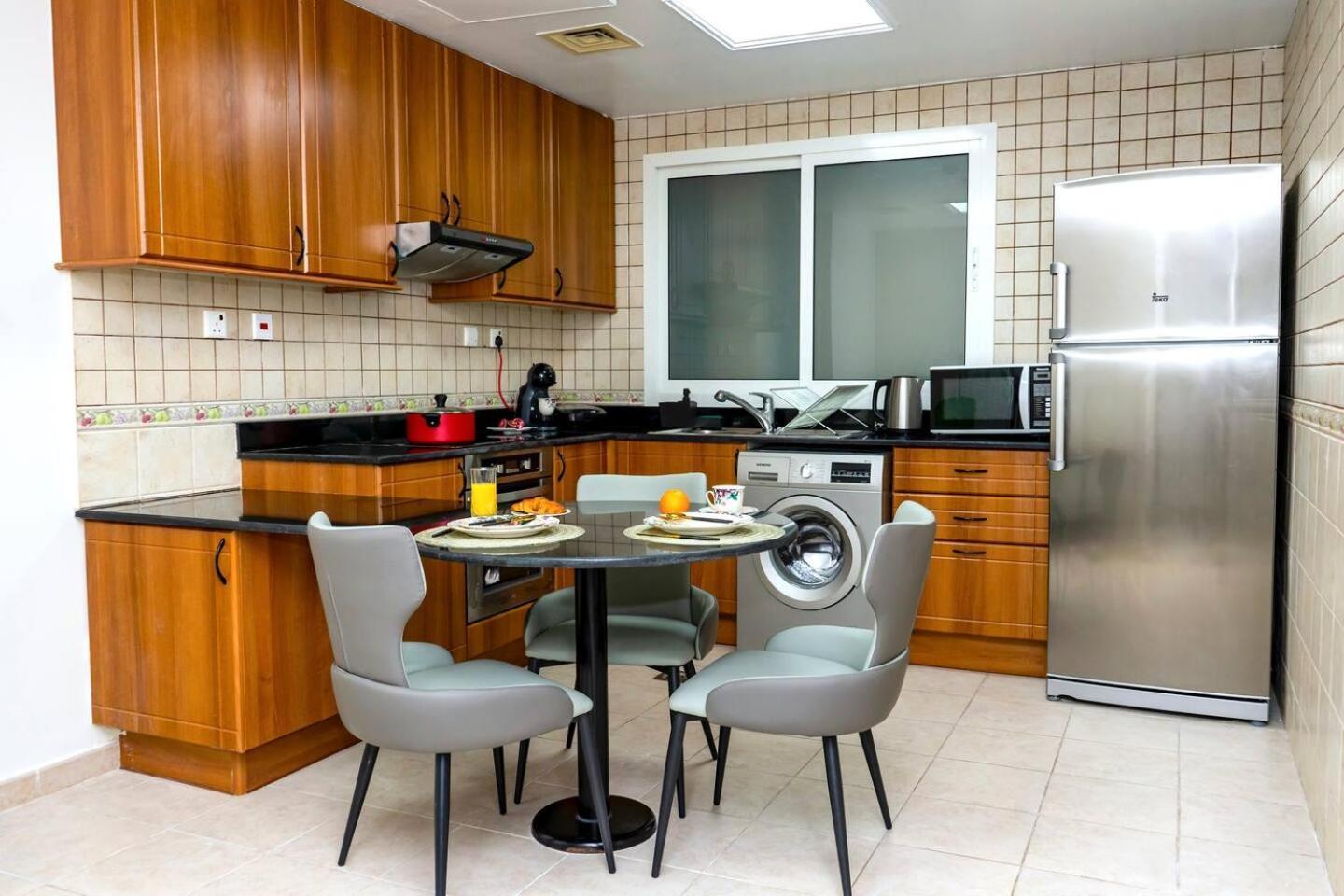 Sea & Palm View Elegant 1 Bedroom Apartment 두바이 외부 사진